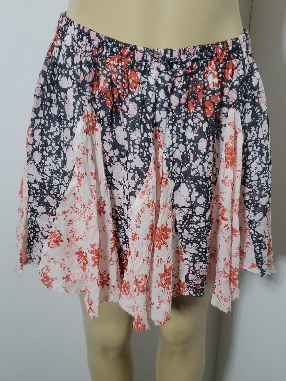 RAGA Women's Floral Splatter Print Tiered Mini Skirt Pink & Navy Size M